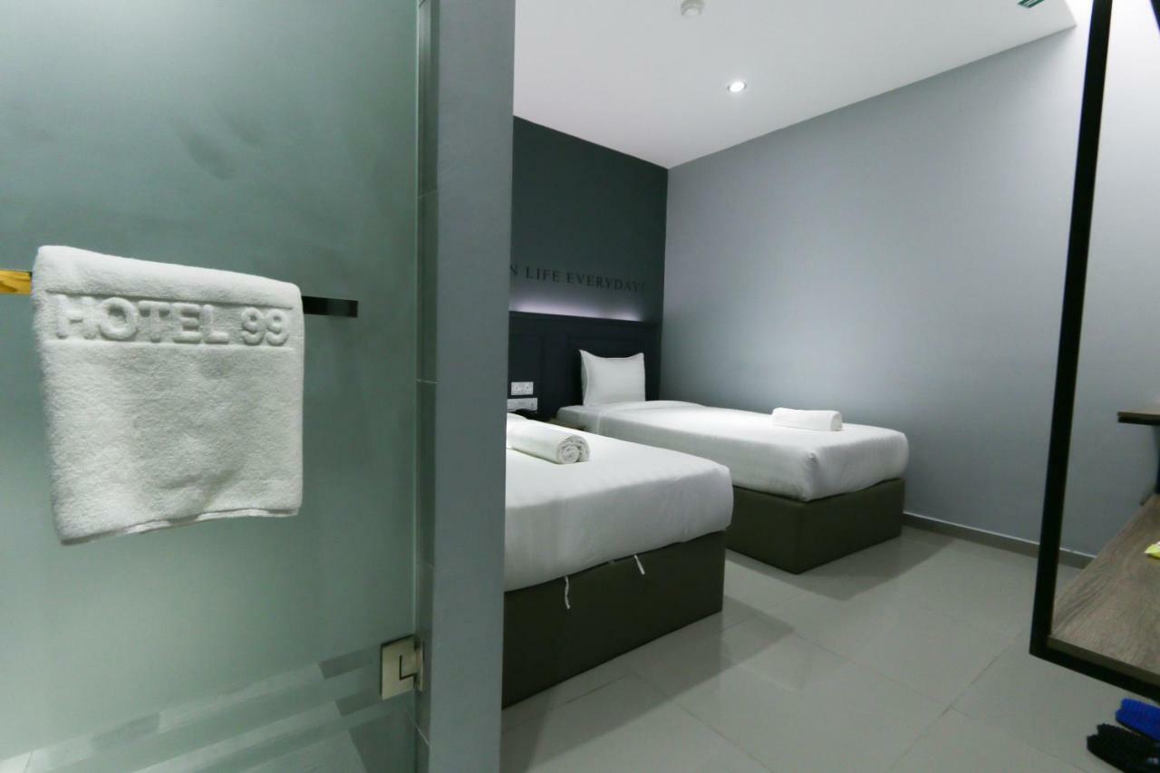 Hotel 99 Sri Petaling Kuala Lumpur Exterior photo